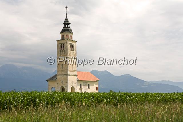 slovenie 22.JPG - Eglise aux environs de Kranj, Slovénie